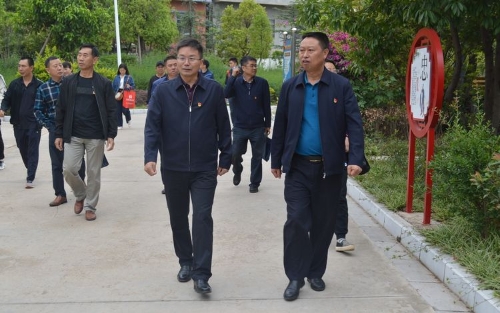 刘中政不忘初心去古城4