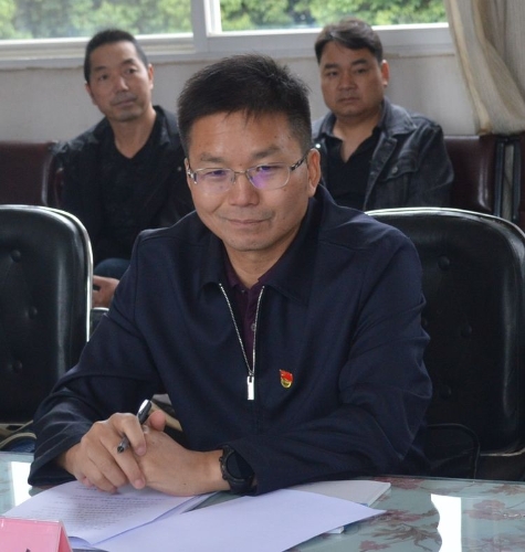 刘中政不忘初心去古城2