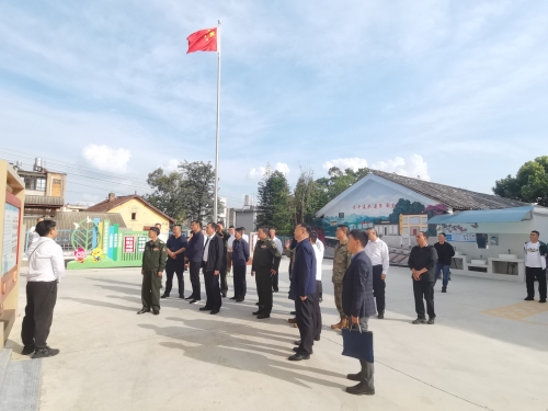 省委、市委退役军人事务工作领导小组到滇米火车站社区督查退役军人服务站服务保障体系建设情况“图片一”