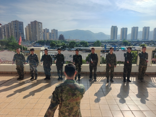 队列训练10
